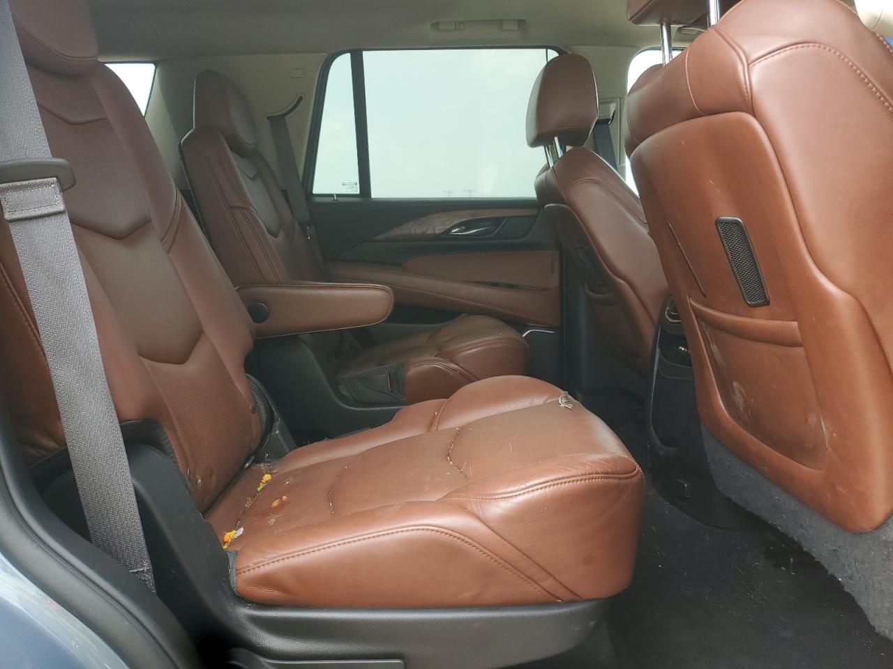 2016 CADILLAC ESCALADE
