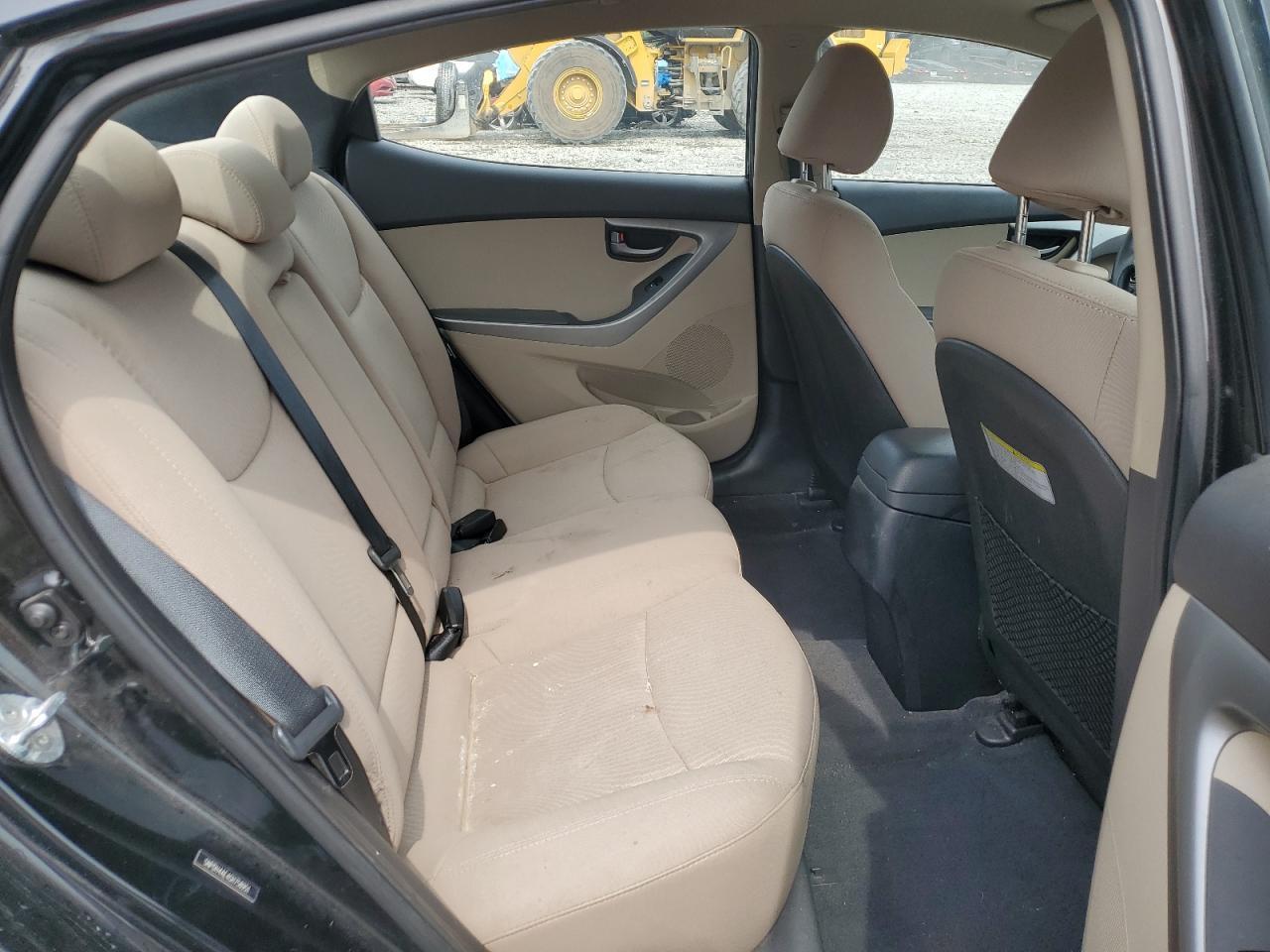 2016 HYUNDAI ELANTRA