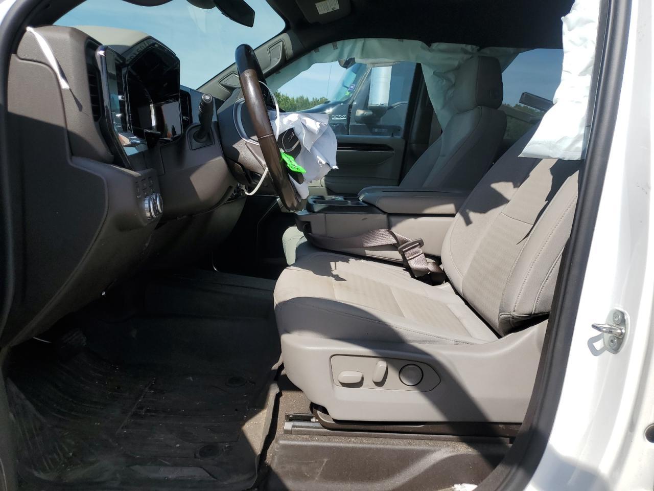 2023 GMC Sierra