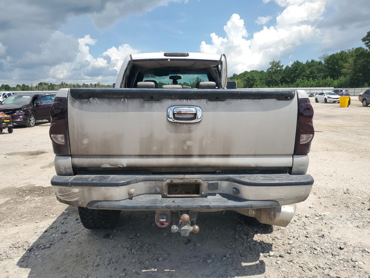 2005 GMC Sierra