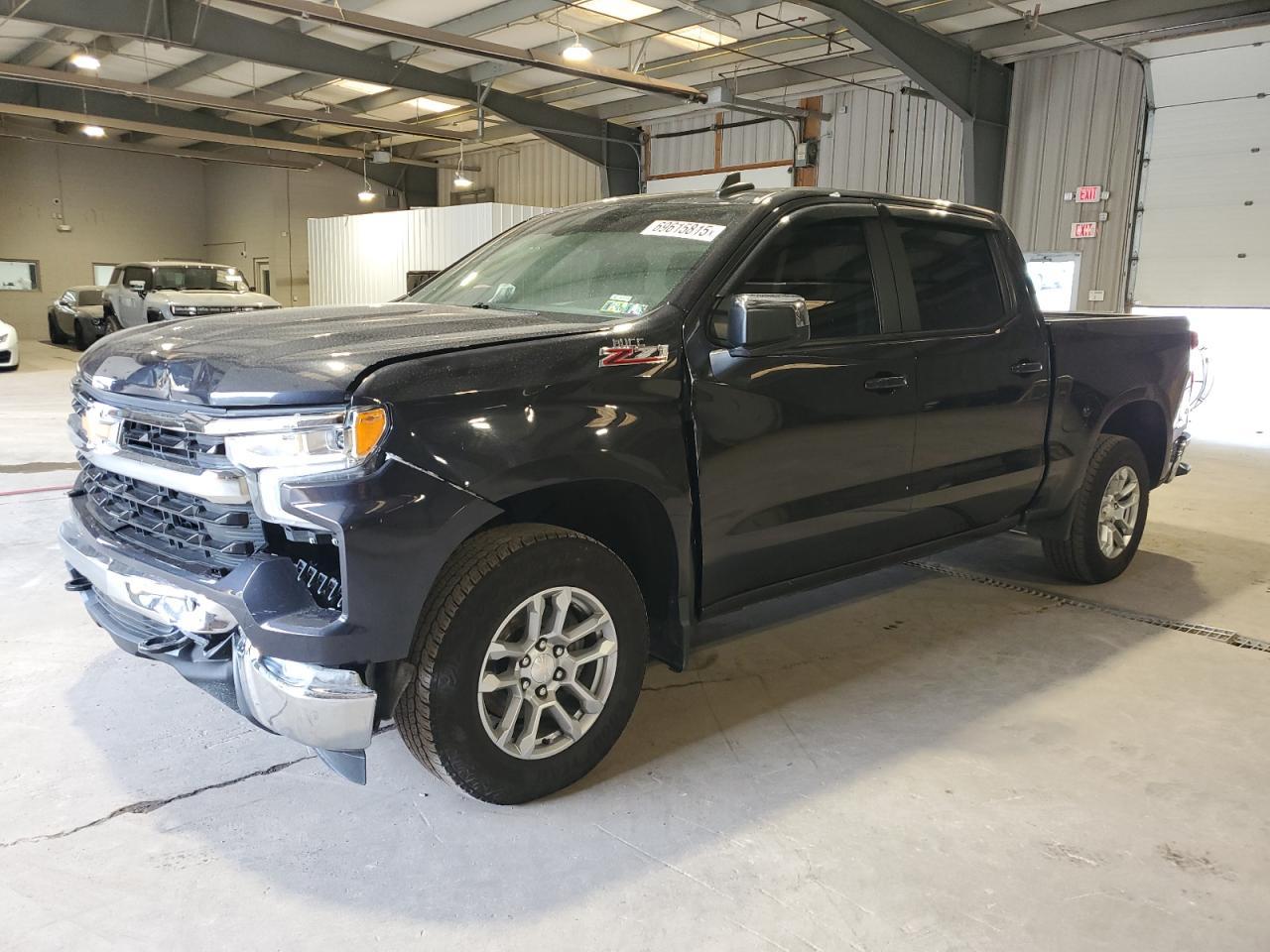 2022 CHEVROLET Silverado