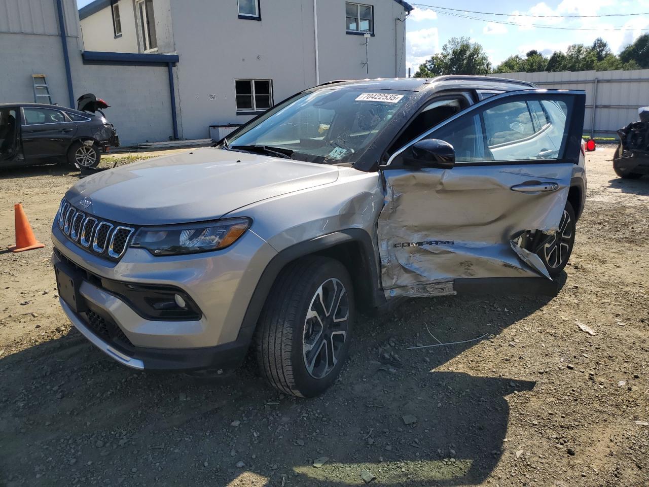 2024 JEEP Compass