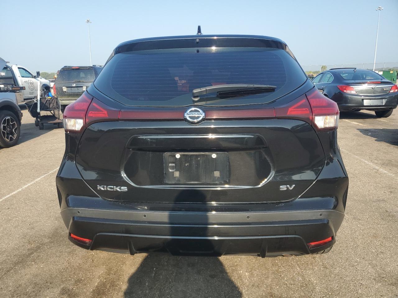 2021 NISSAN KICKS