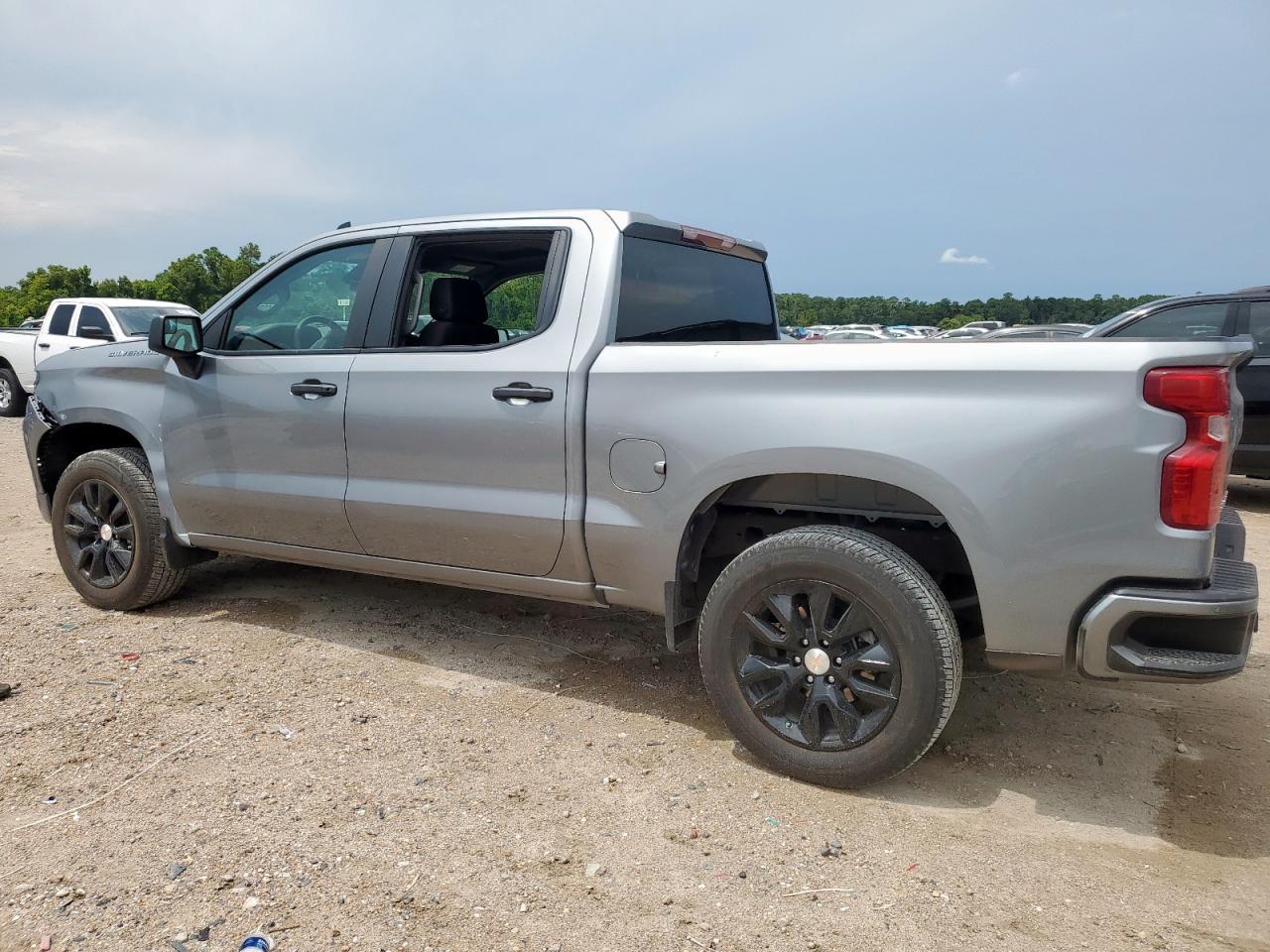2025 CHEVROLET Silverado