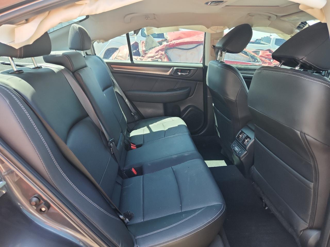 2018 SUBARU Legacy