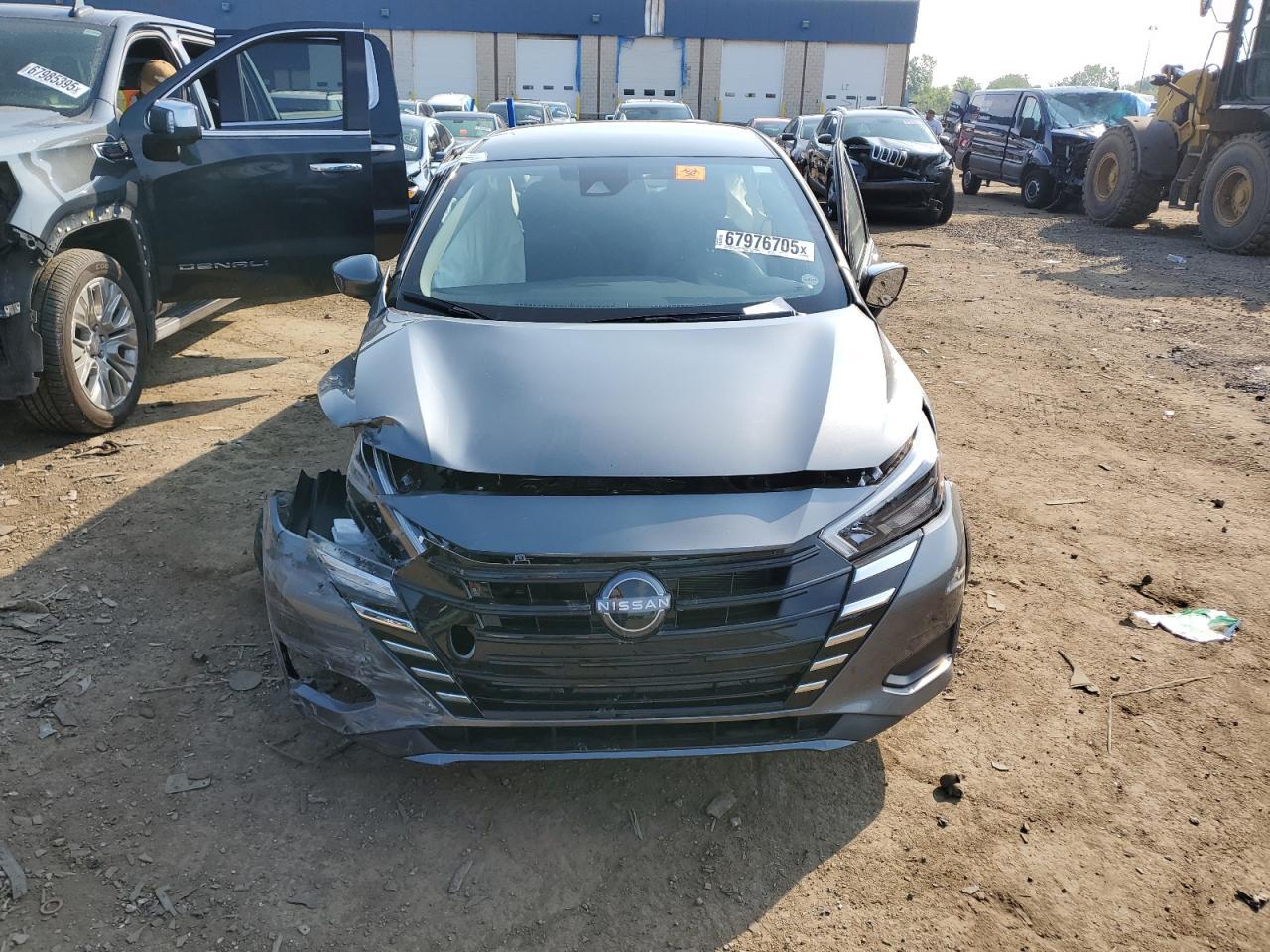 2025 NISSAN VERSA