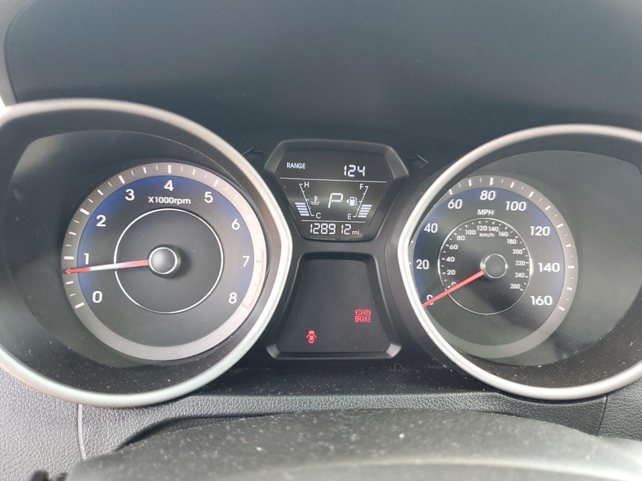 2016 HYUNDAI ELANTRA