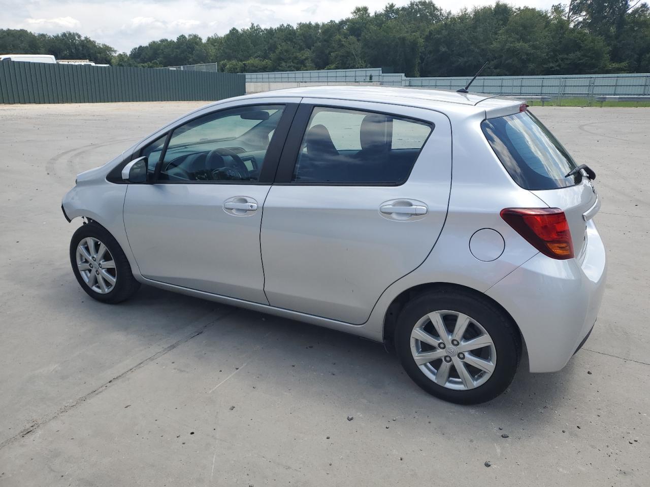 2017 TOYOTA YARIS