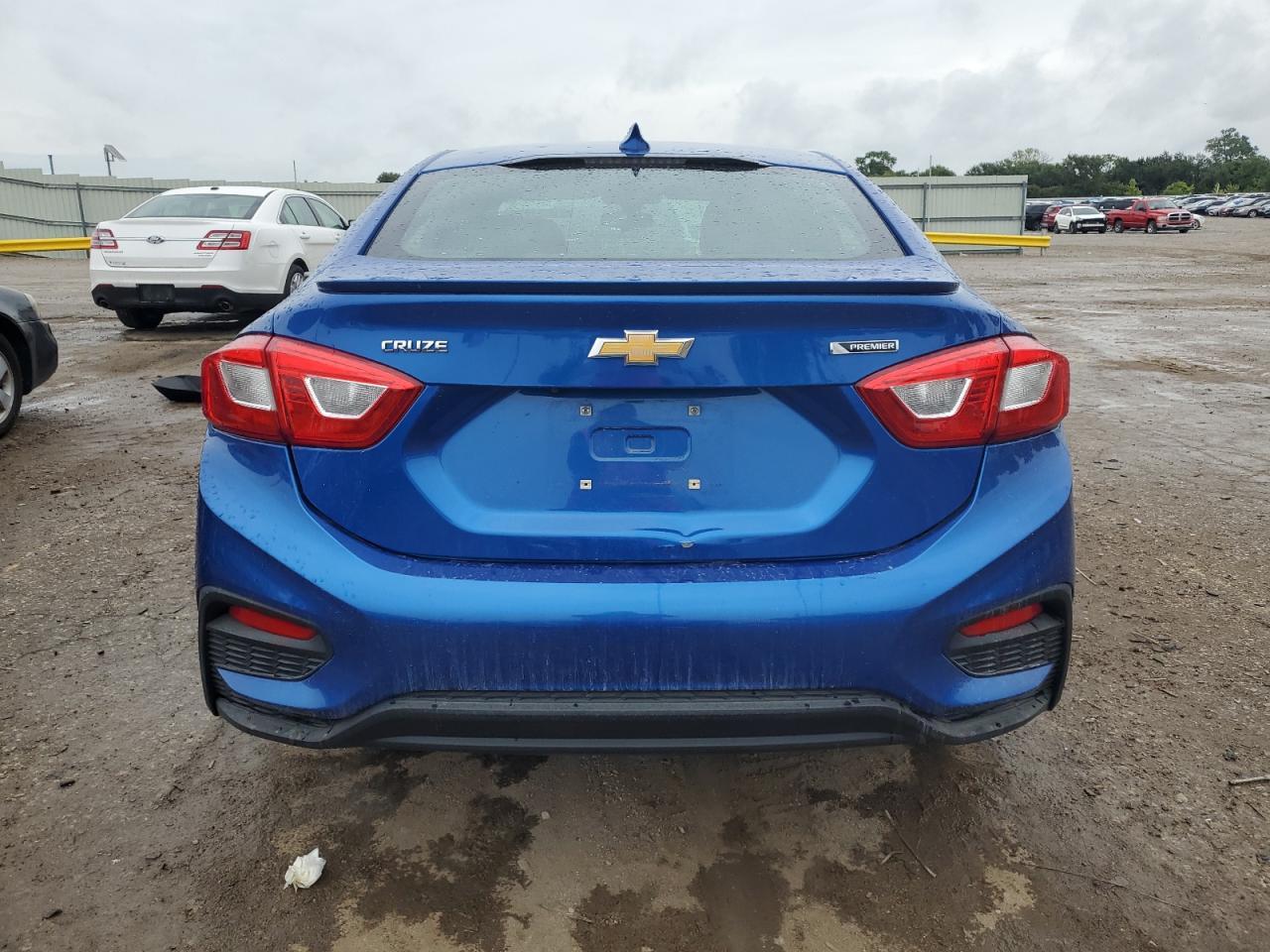 2017 CHEVROLET CRUZE