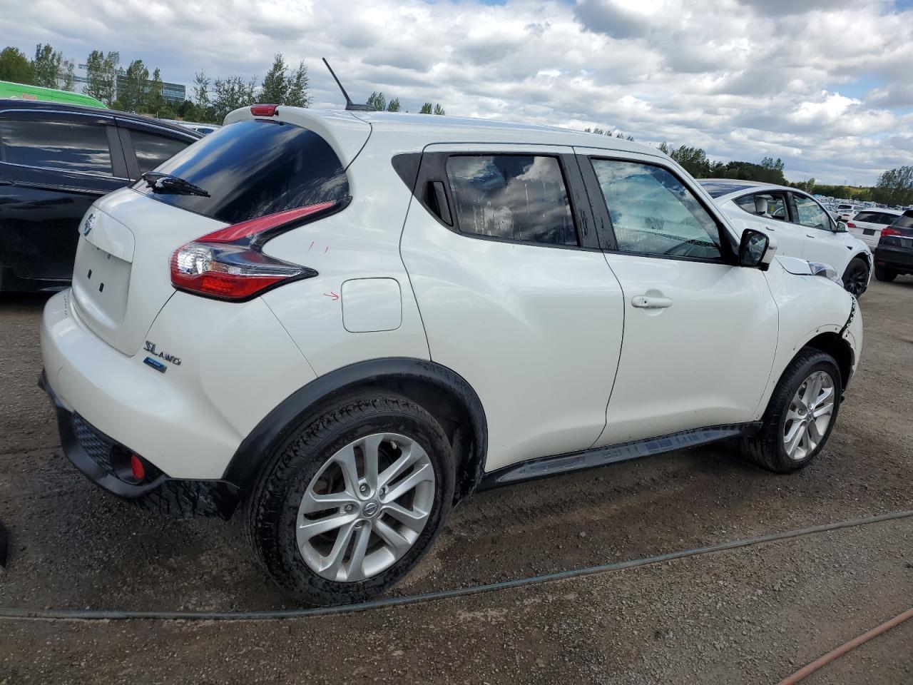 2015 NISSAN Juke