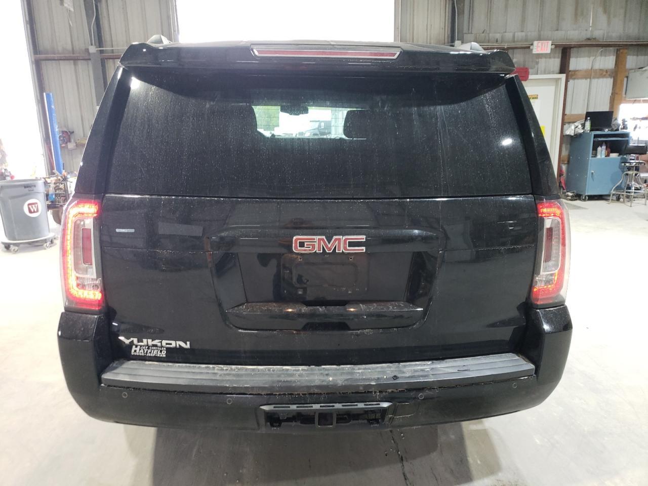 2016 GMC Yukon