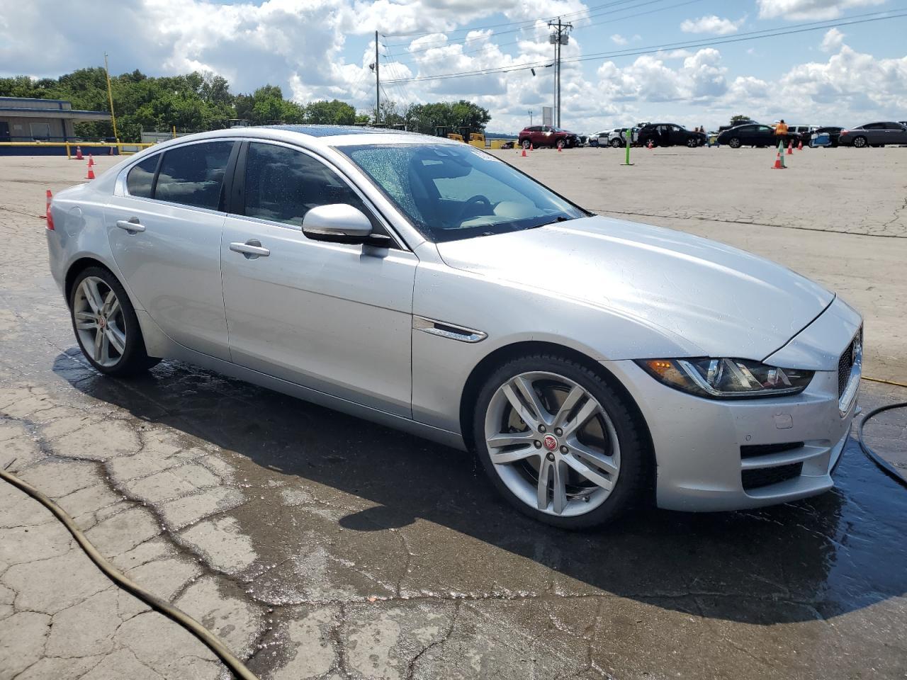 2017 JAGUAR XE
