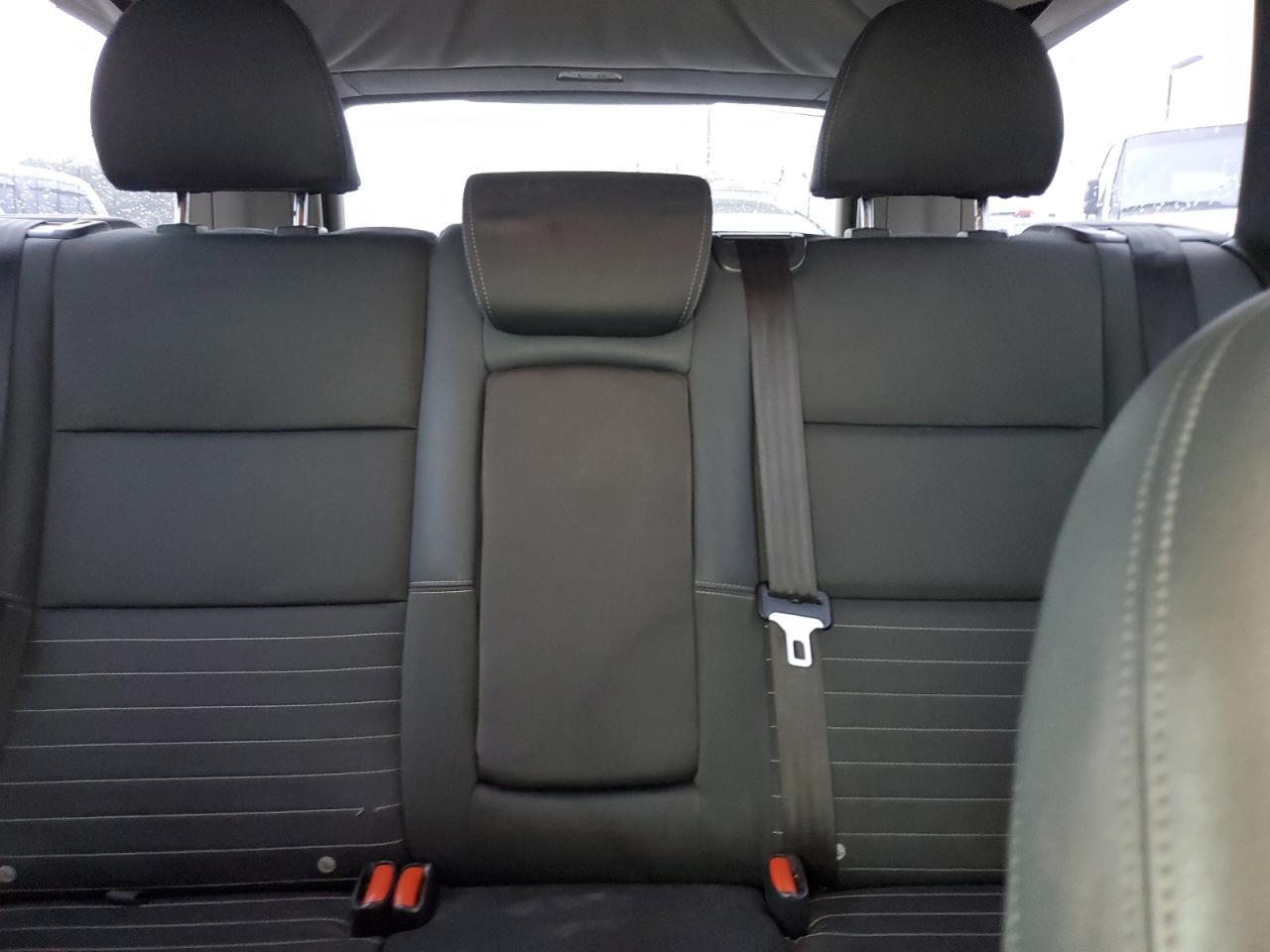 2006 VOLVO V50