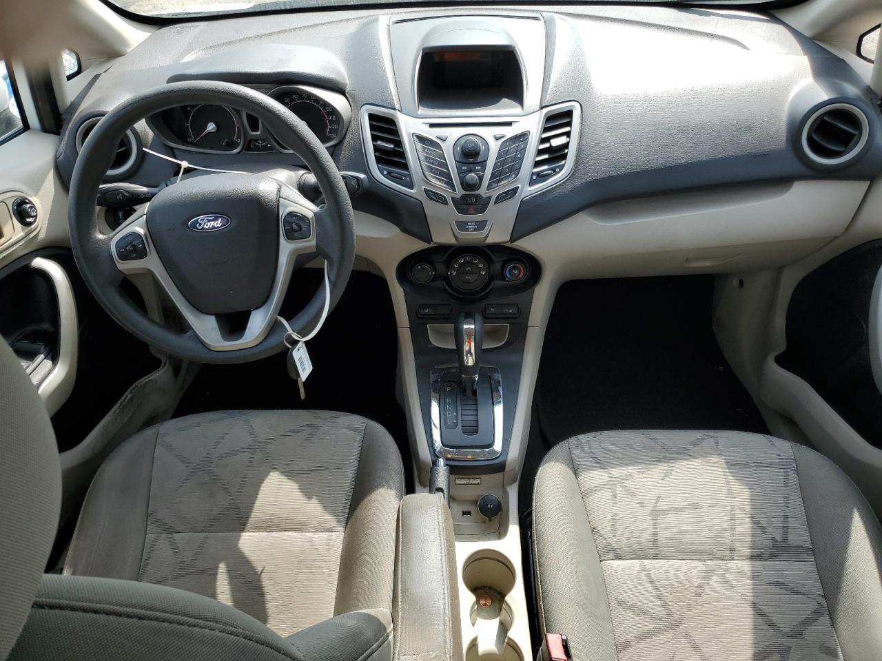 2012 FORD Fiesta