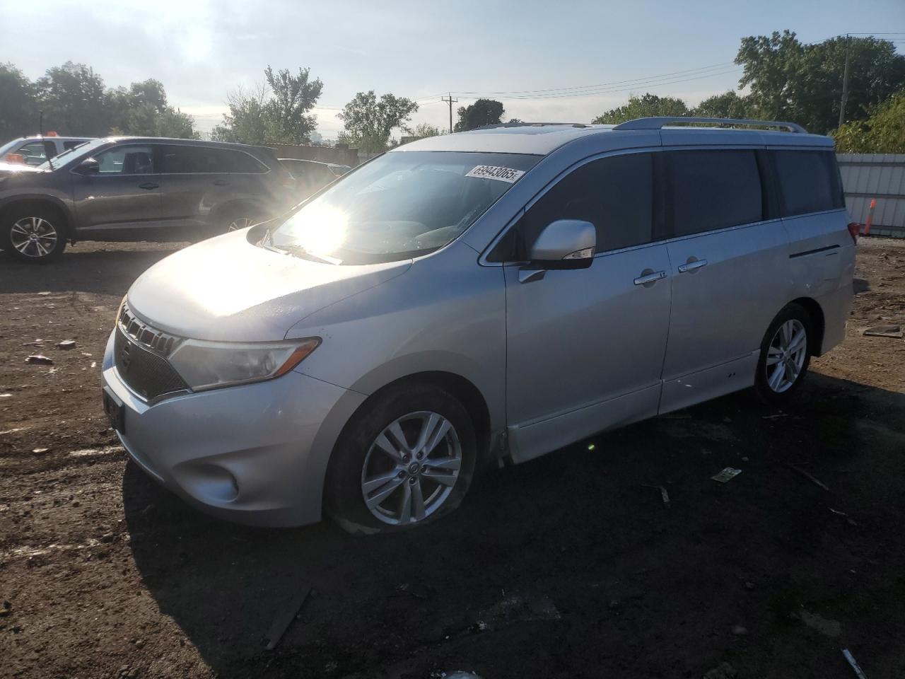 2011 NISSAN Quest