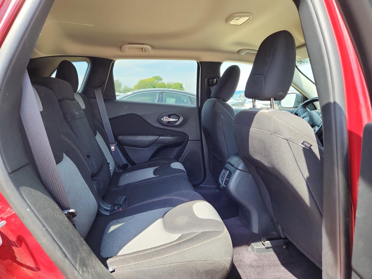 2016 JEEP CHEROKEE