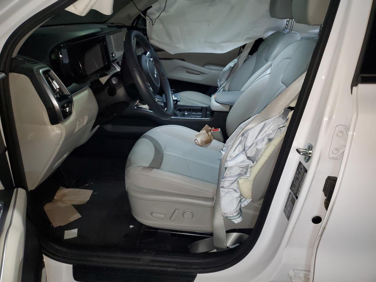 2022 KIA SORENTO