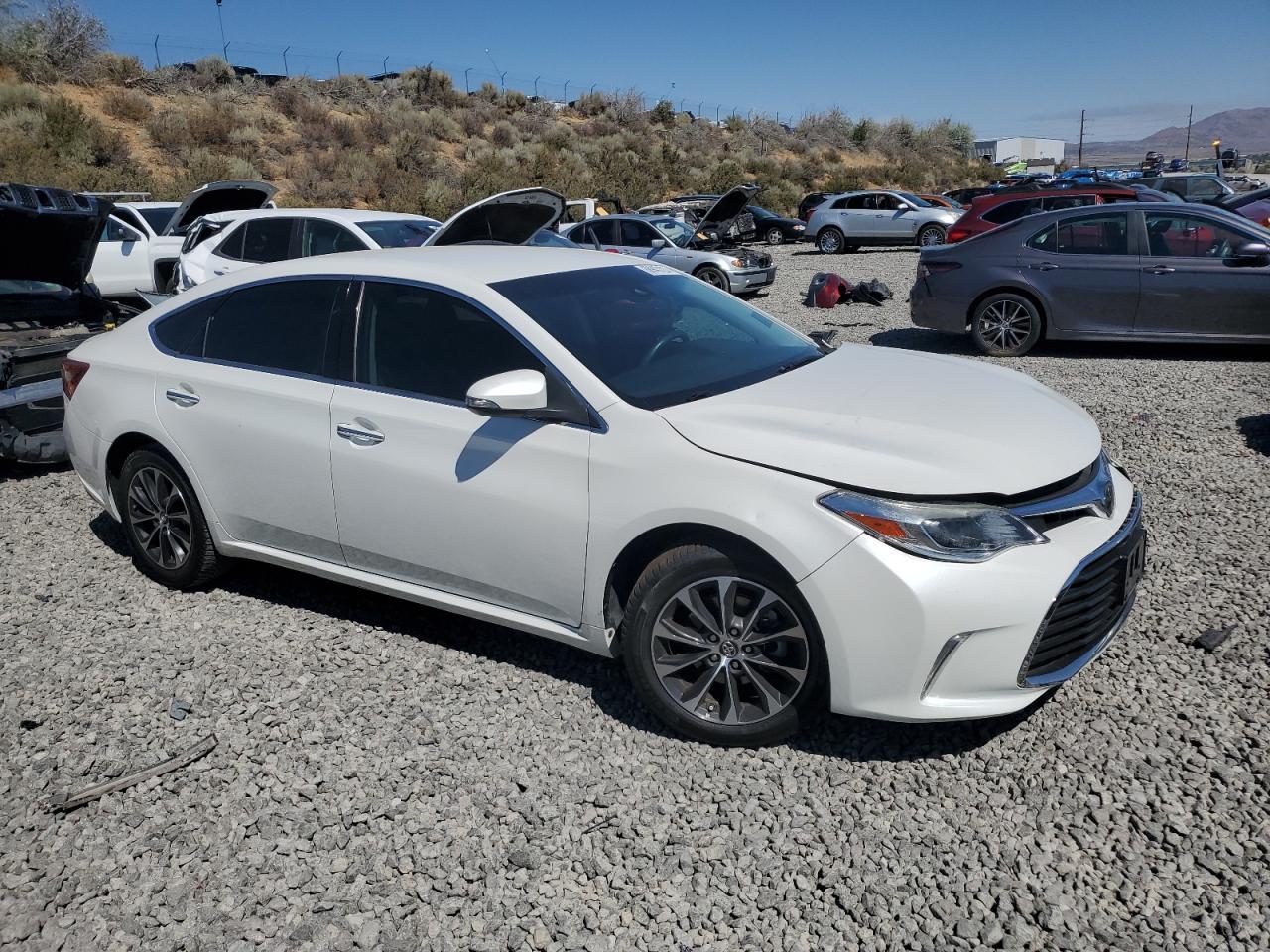 2017 TOYOTA Avalon