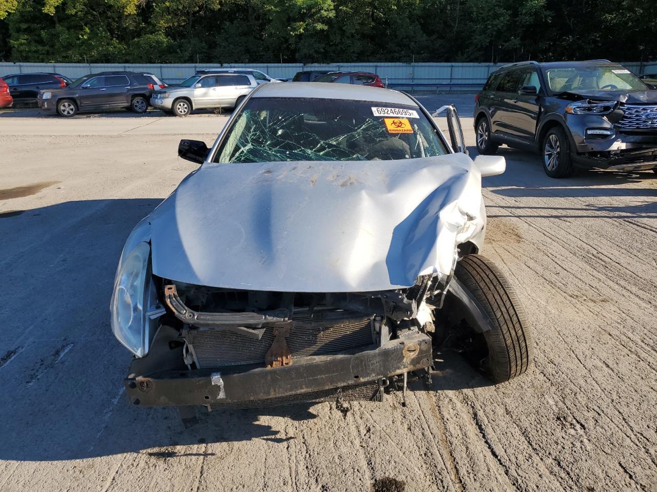 2010 NISSAN ALTIMA