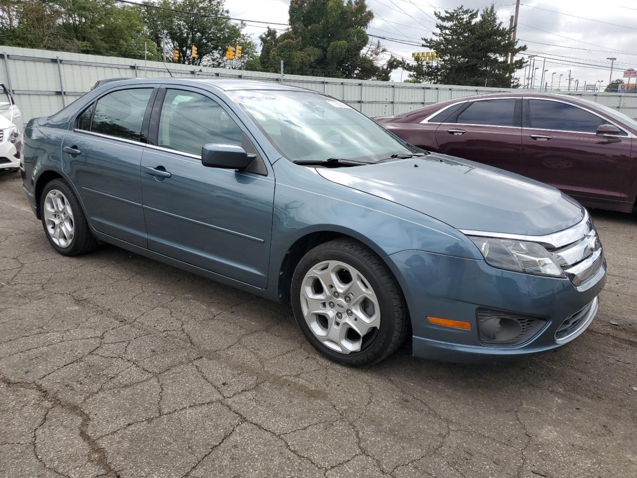 2011 FORD FUSION