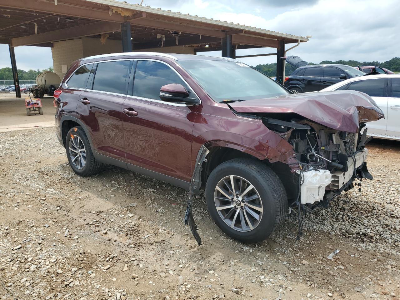 2019 TOYOTA HIGHLANDER