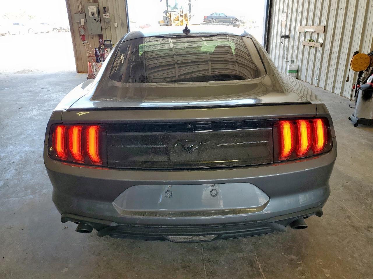 2022 FORD MUSTANG