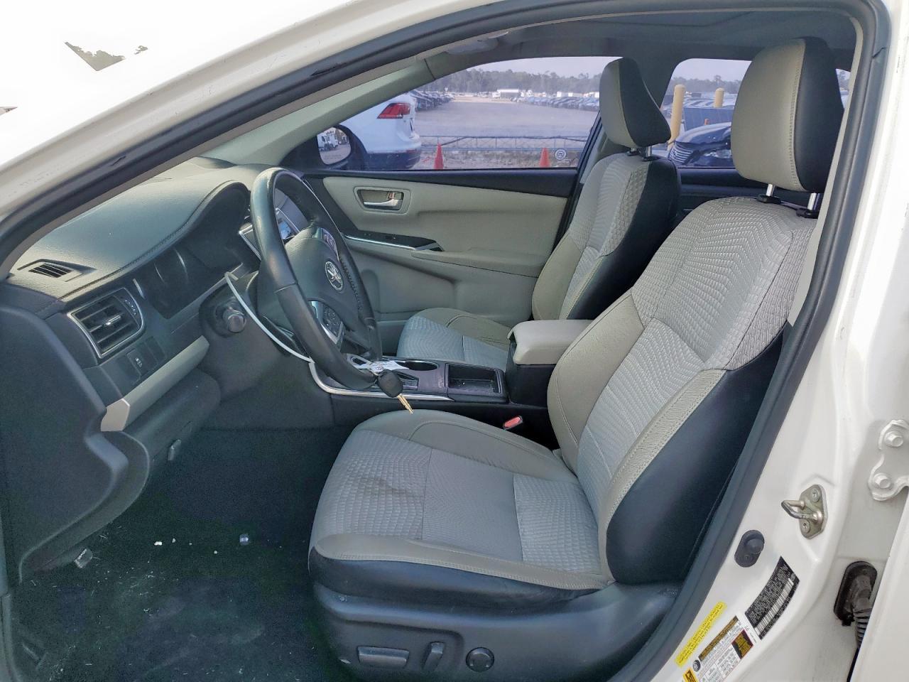 2015 TOYOTA CAMRY