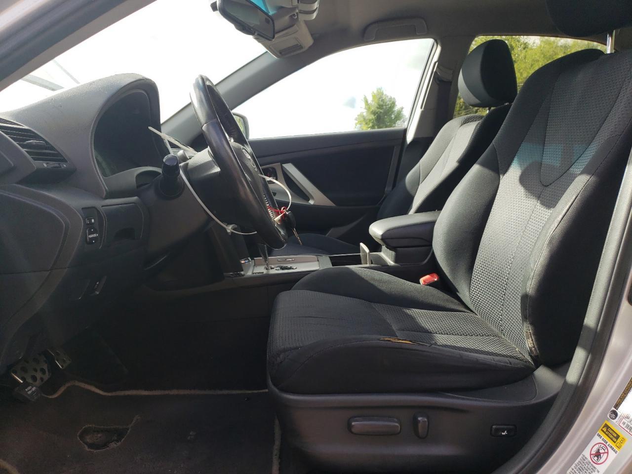 2010 TOYOTA CAMRY
