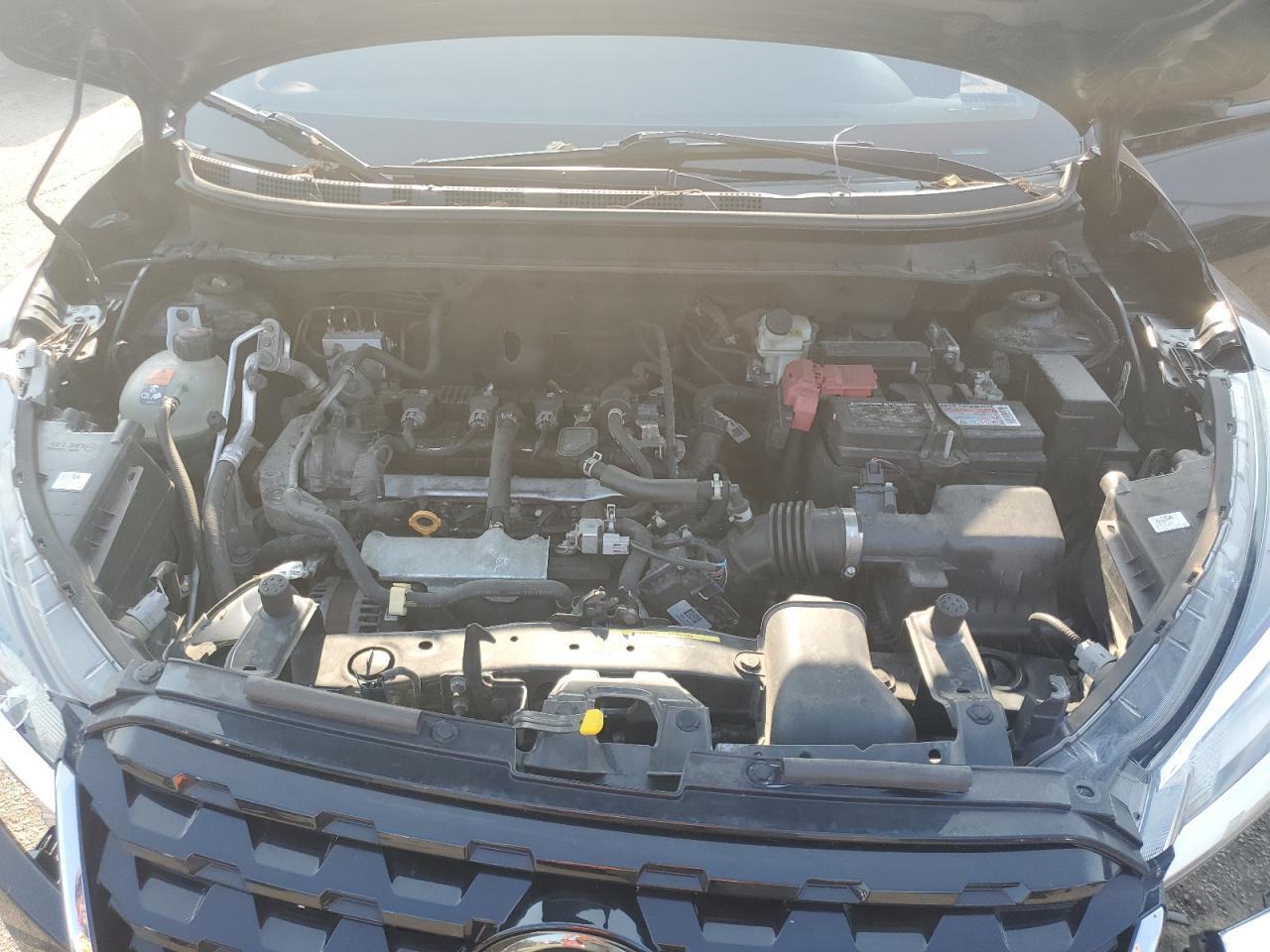 2021 NISSAN KICKS