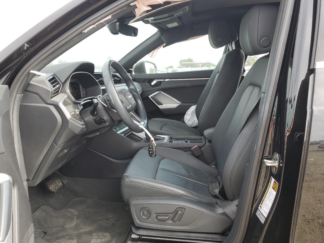 2023 AUDI Q3