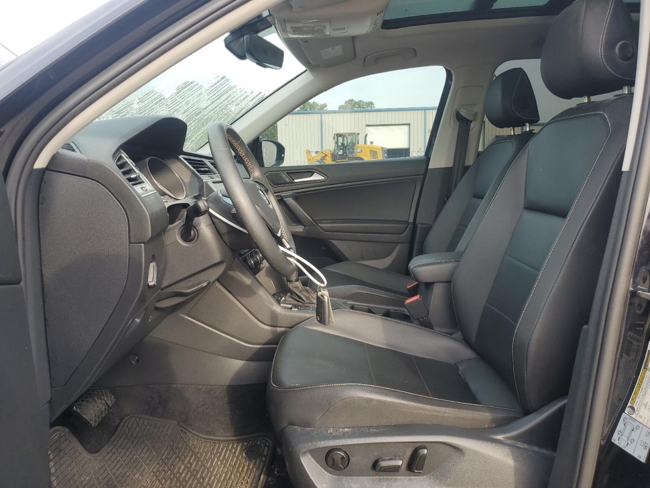 2021 VOLKSWAGEN TIGUAN