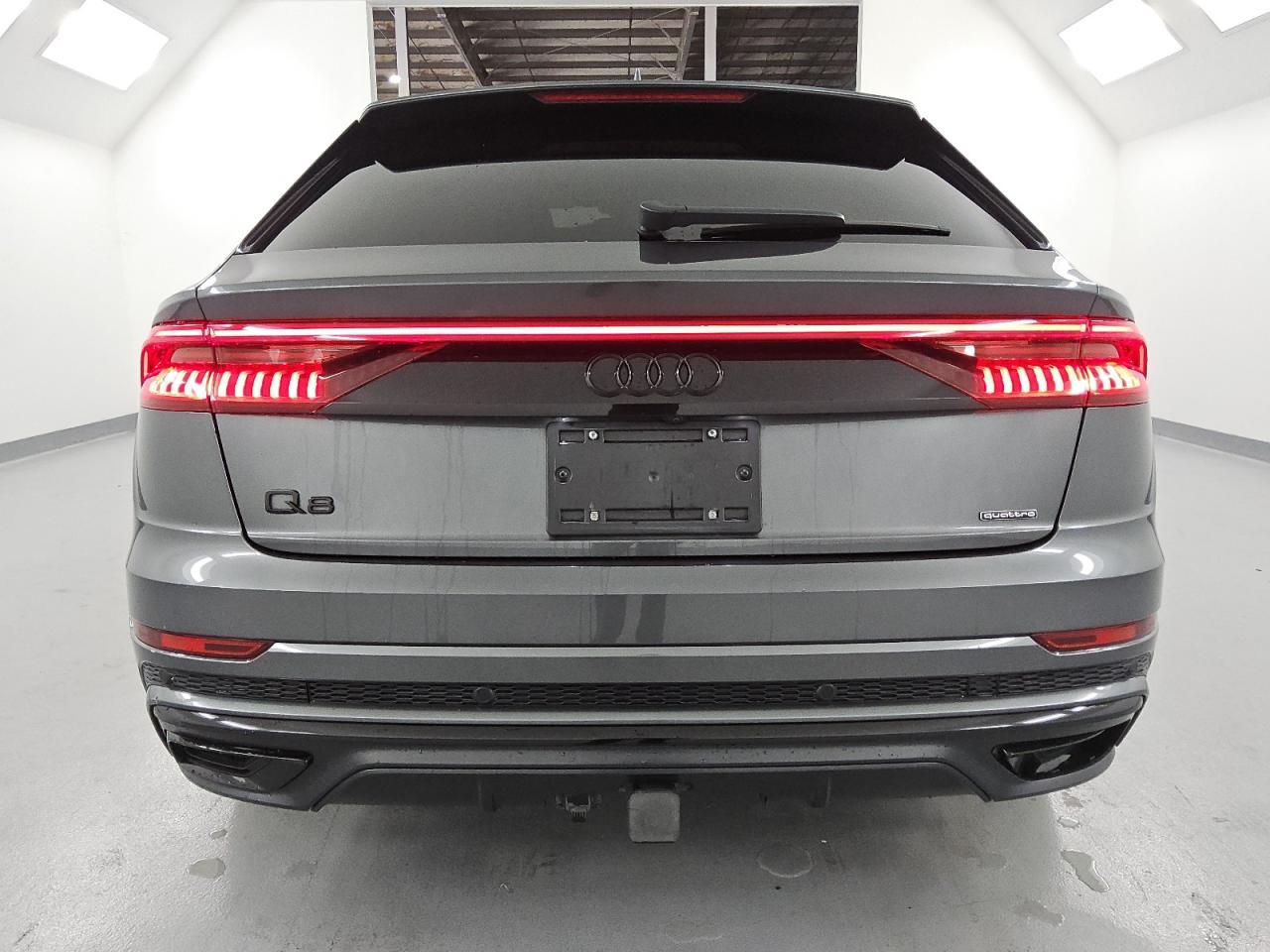 2021 AUDI Q8