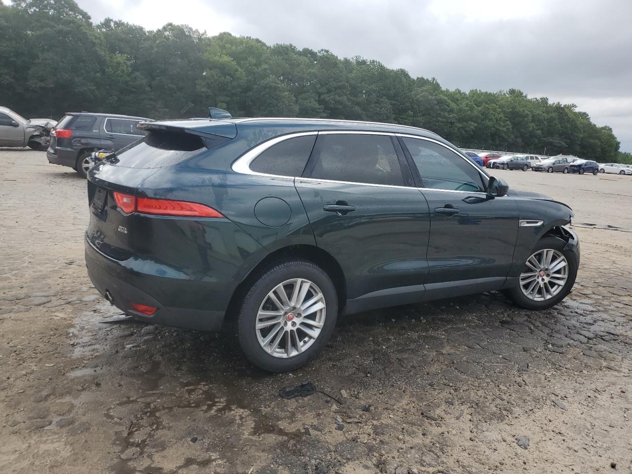2018 JAGUAR F-Pace