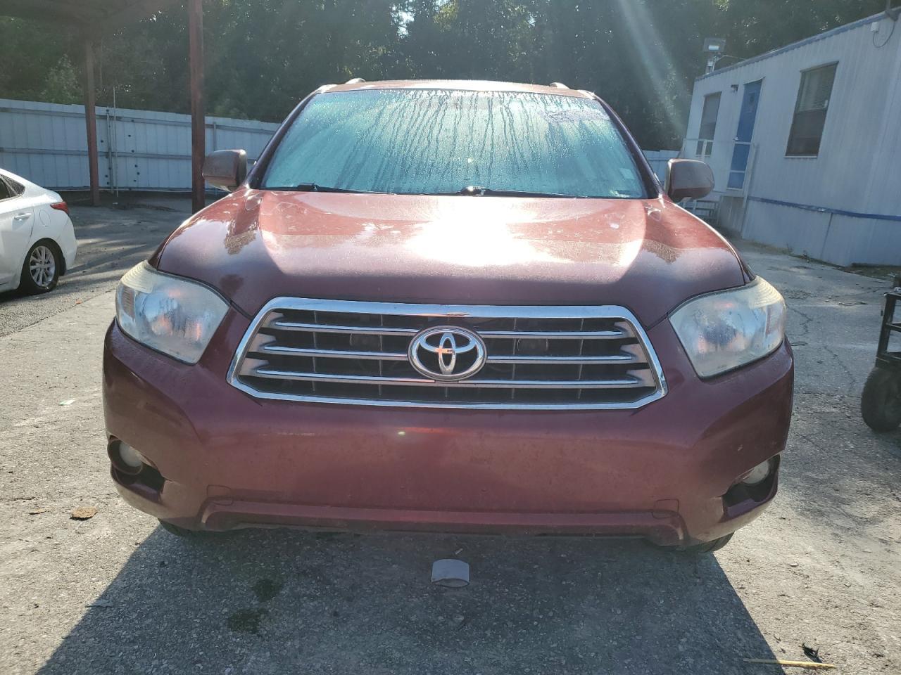2010 TOYOTA HIGHLANDER