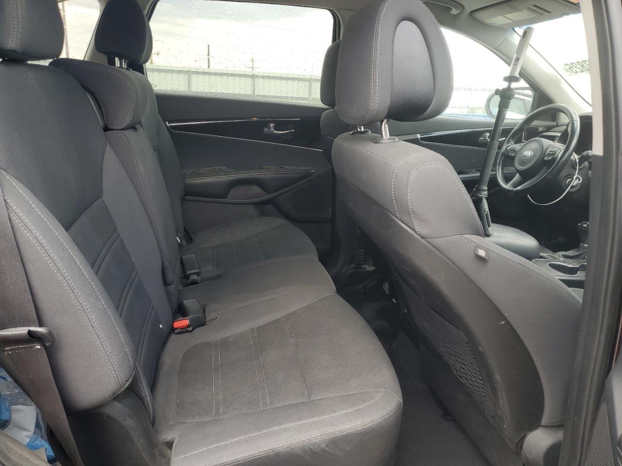 2016 KIA SORENTO