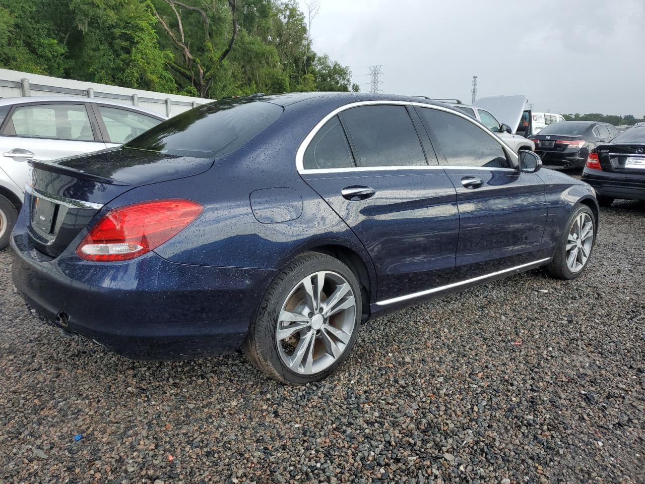 2016 MERCEDES-BENZ C-CLASS