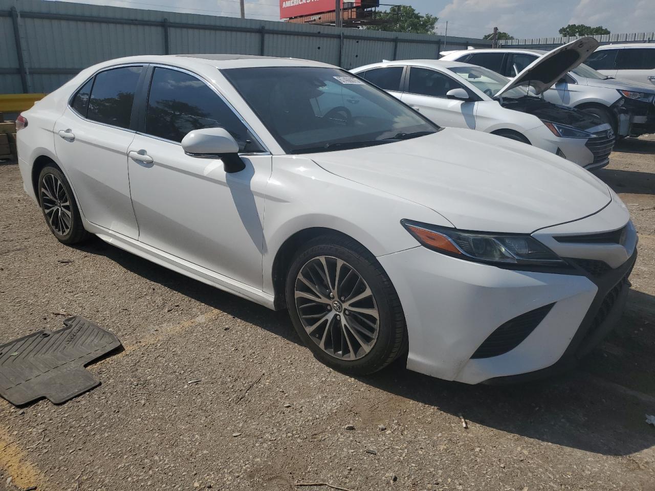 2018 TOYOTA CAMRY