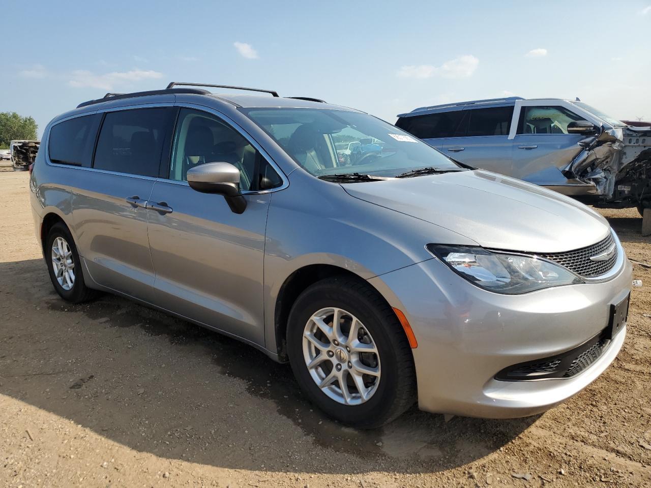 2021 CHRYSLER Voyager
