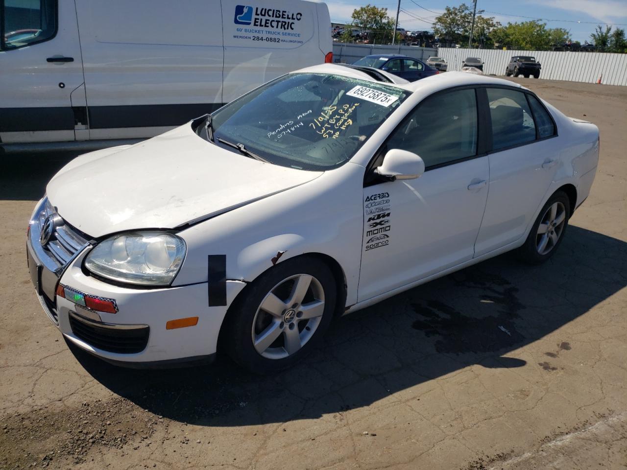2009 VOLKSWAGEN JETTA
