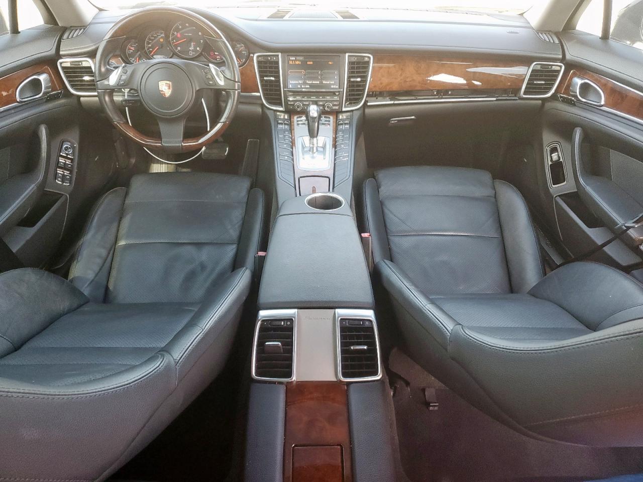 2012 PORSCHE Panamera