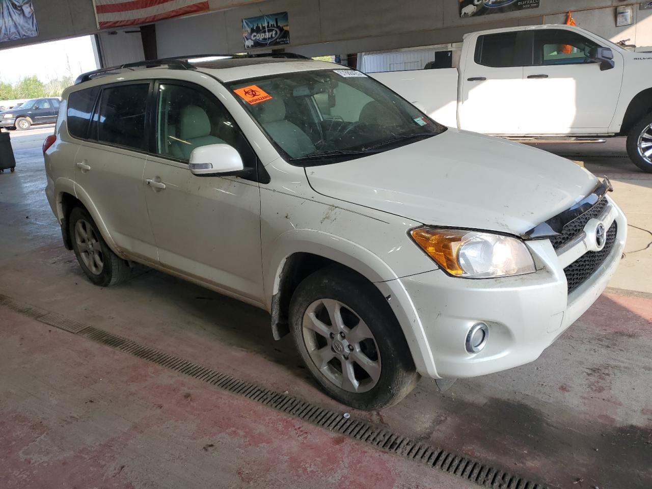 2011 TOYOTA RAV4