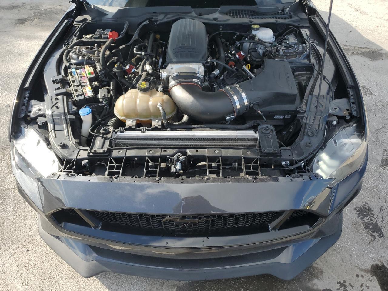 2022 FORD MUSTANG