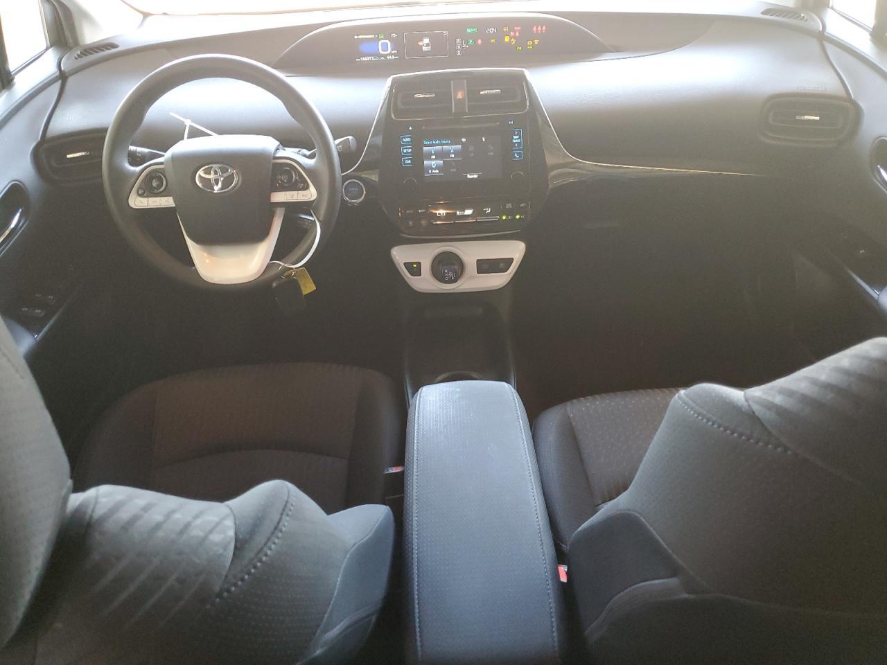 2018 TOYOTA PRIUS