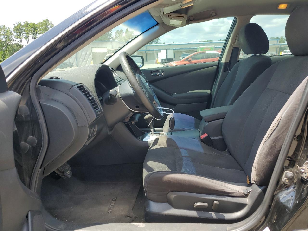 2010 NISSAN ALTIMA