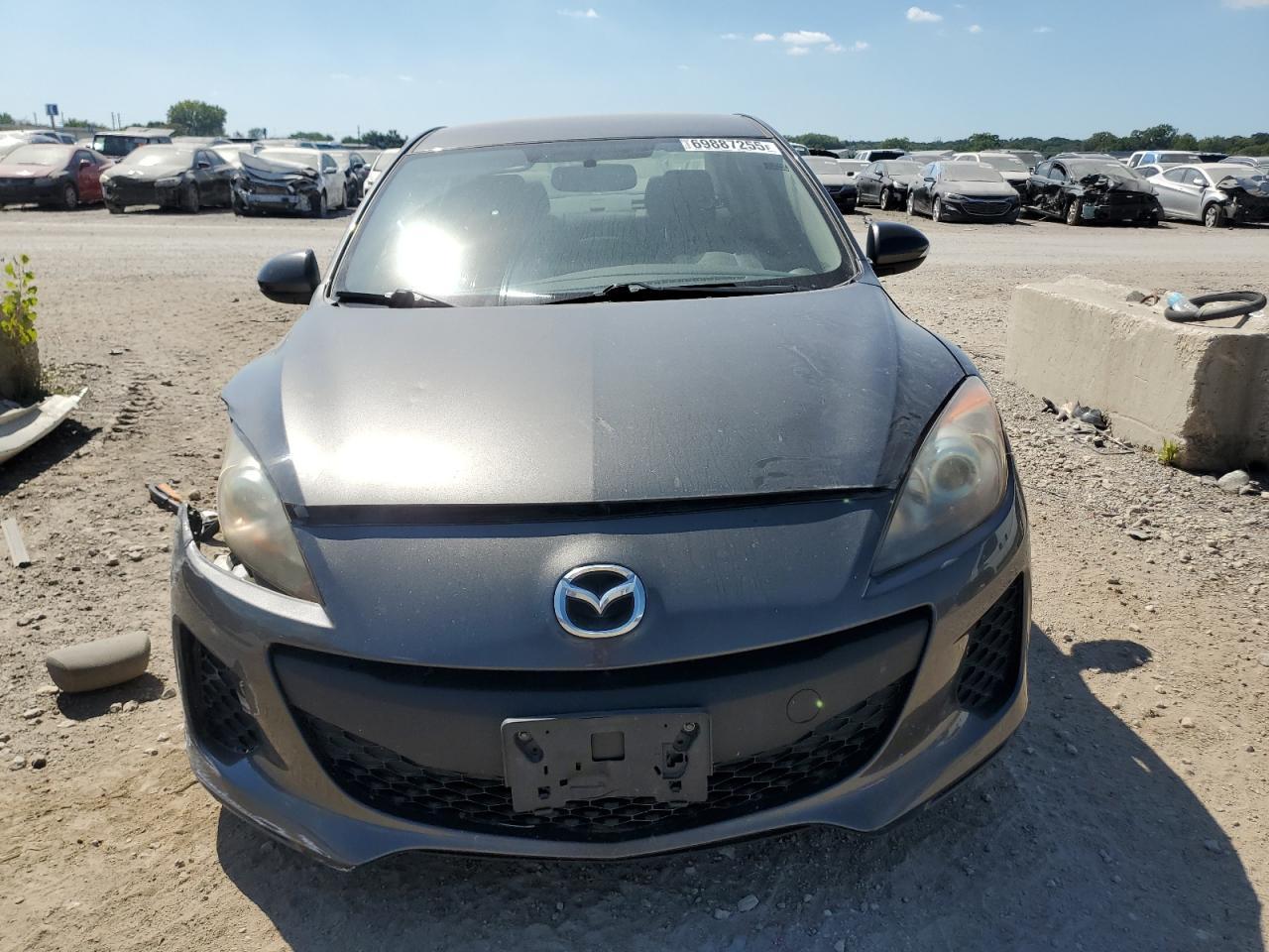 2013 MAZDA 3