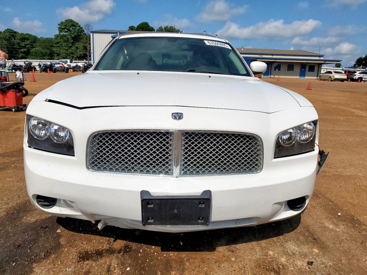 2010 DODGE CHARGER