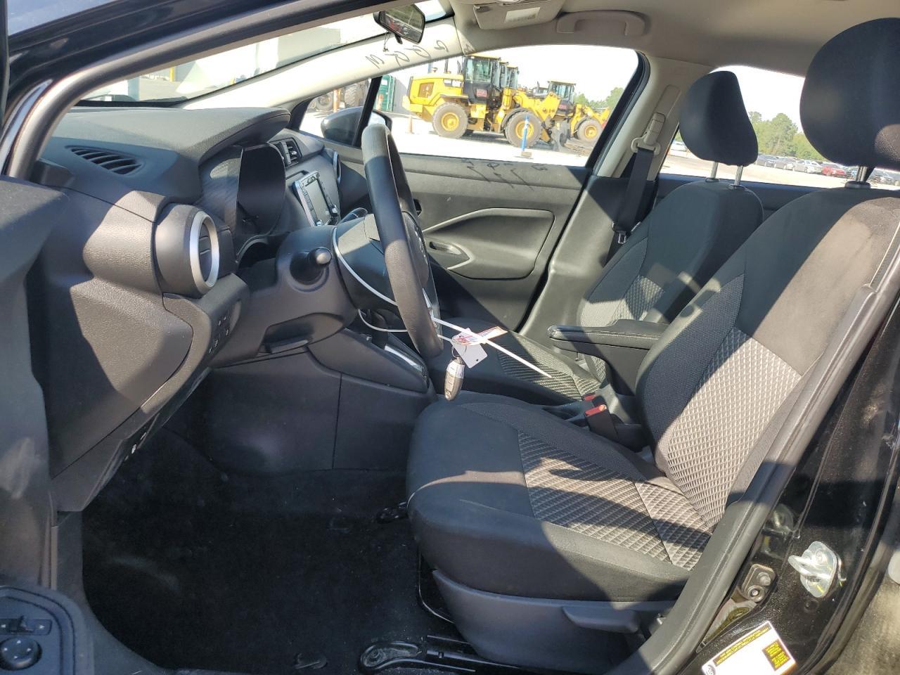 2020 NISSAN VERSA