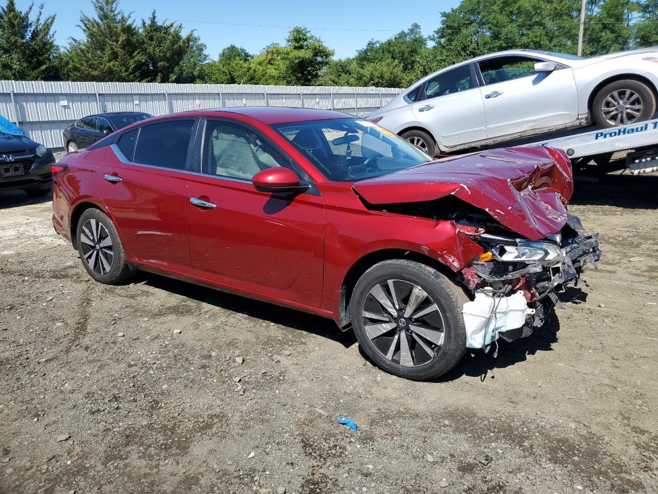 2022 NISSAN ALTIMA