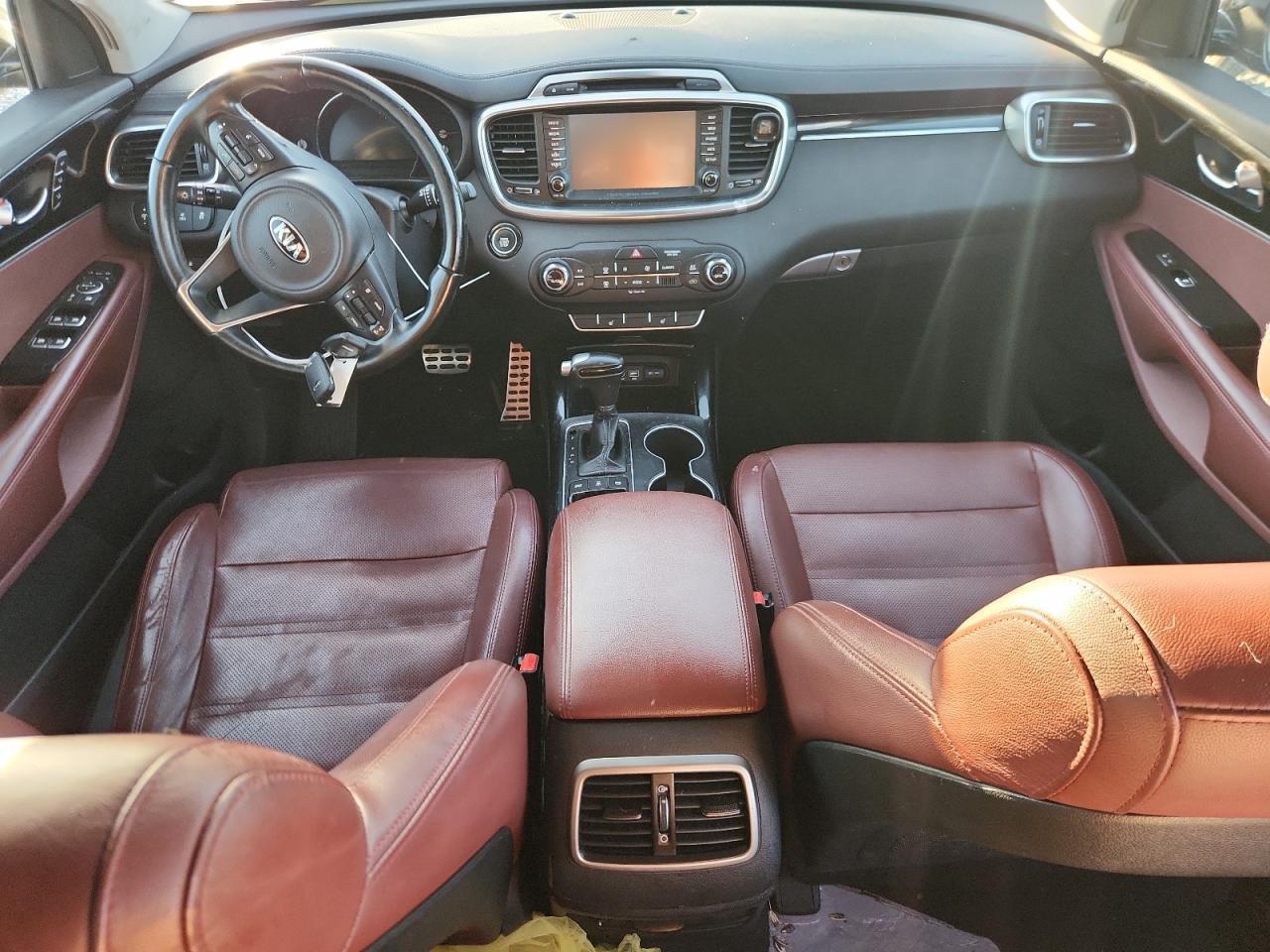 2017 KIA SORENTO