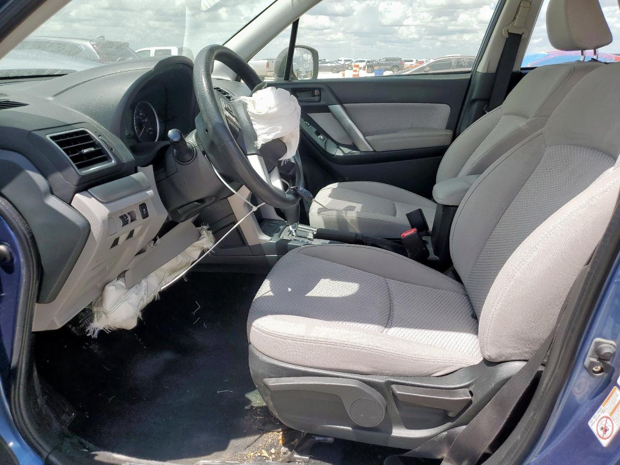 2017 SUBARU FORESTER